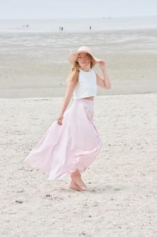 Blossom skirt via Escape The System