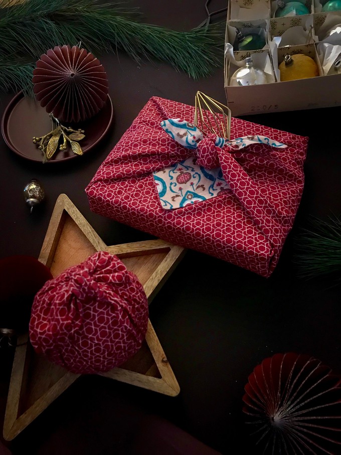 Fabric Gift Wrap Furoshiki Cloth - 6 Piece Teal & Cherry Bundle from FabRap