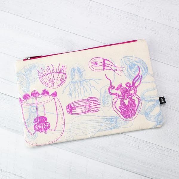 Etui kwallen from Fairy Positron