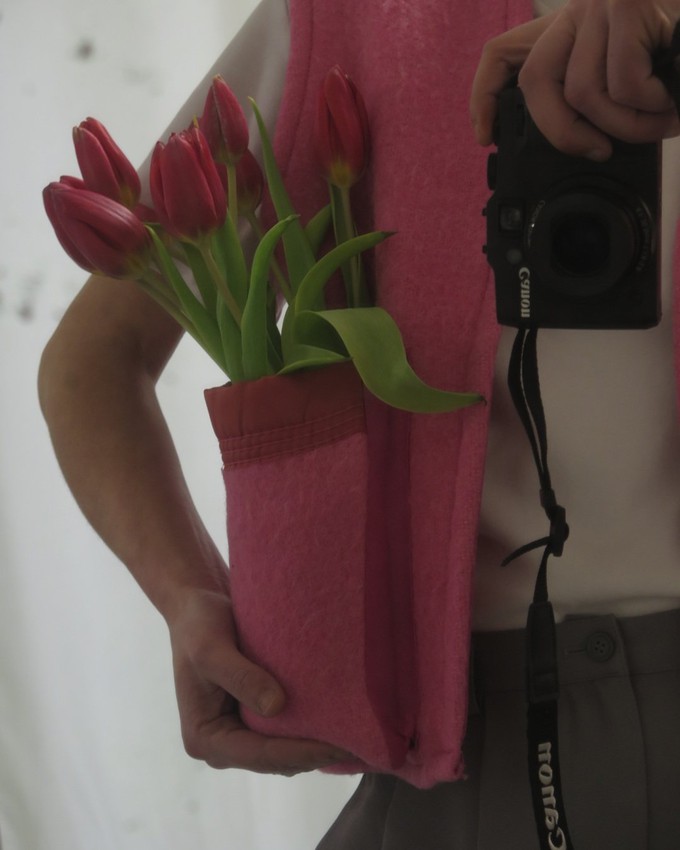 Our "PINK ROSE " Wool Blanket made VEST - S from Fitolojio Workshop