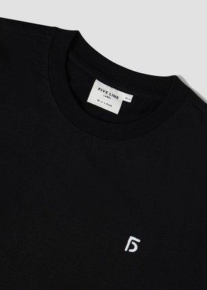 x Wolvenroedel | T-shirt Unisex Raw Black from Five Line Label