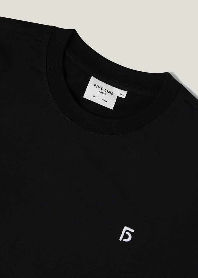 T-shirt Tate | Unisex from Five Line Label