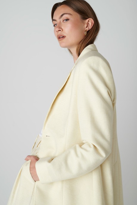 Janne Blazer - Golden Sand from Floria Collective