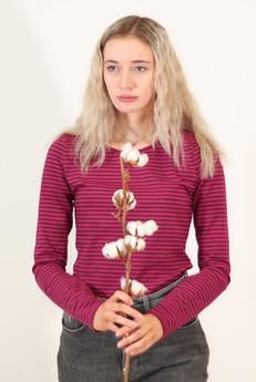 Organic long sleeve Ubu, berry / aubergine stripes via Frija Omina