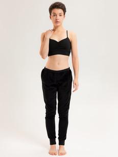 Organic velour pants Hygge black / black via Frija Omina