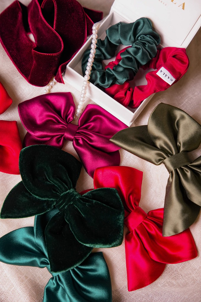 Isa Triacetate Hair Bow from GAÂLA