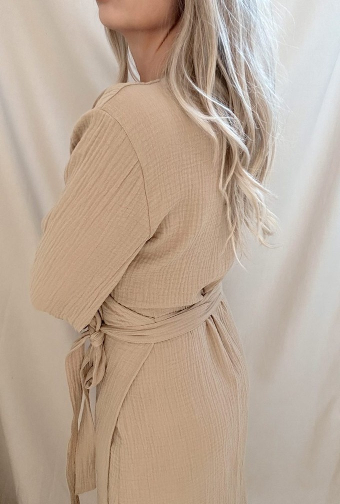 Overslagjurk – Beige from Glow - the store