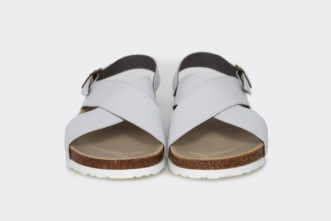 MIMI vegan cross strap sandals | WHITE APPLESKIN™  from Good Guys Go Vegan