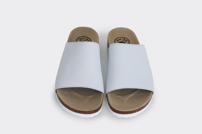 JENNY vegan slide-on |White APPLESKIN™  from Good Guys Go Vegan