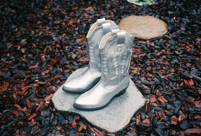 LUCKY high top vegan western boots | SILVER APPLESKIN™  from Good Guys Go Vegan