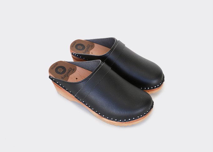 DA VINCI vegan clogs | BLACK from Good Guys Go Vegan