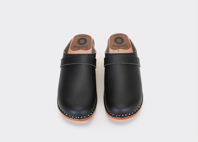 DA VINCI vegan clogs | BLACK from Good Guys Go Vegan