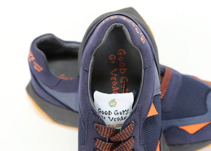 BABER-GV vegan running shoes | INDIGO/ORANGE from Good Guys Go Vegan