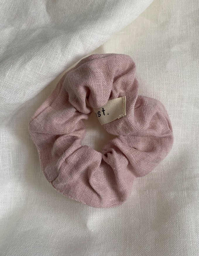 Scrunchie from gust.
