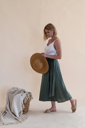 Wrap skirt from gust.