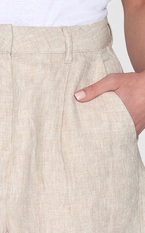 Shorts Posey Wide High-Rise from Het Faire Oosten