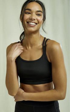 Top Yoga Y-Back Crop via Het Faire Oosten