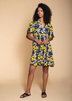 Lilium Short Tiered Dress in our Ditsy Floral Print van Hide The Label