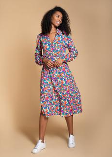 Acacia Shirt Dress in Graphic Pink Floral van Hide The Label