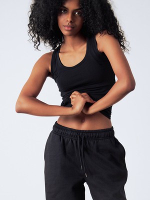 Stretch tank top 2-Pack from Honest Basics