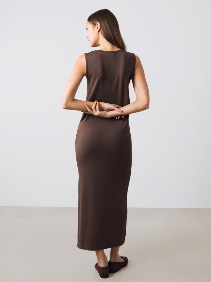 Maxi Jurk from Honest Basics
