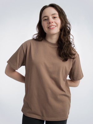 Oversized t-shirt from Honest Basics
