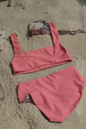 The Bay Swim Top – Quartz Colour from Ina Swim