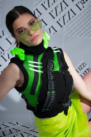 Groen zwarte top from IZZI Label
