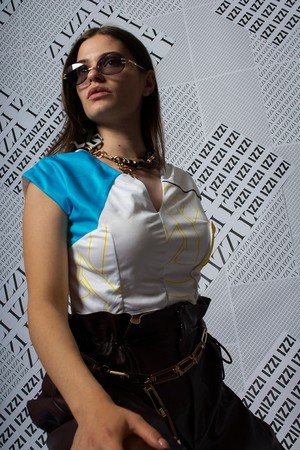 Sporttop style wit from IZZI Label