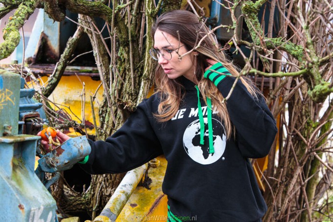 Hoodie ZwartRood/-Groen/-Roze (unisex, S) from Je Moeder