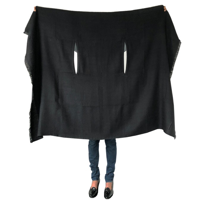 NEW! PETITE DARIA Cape Kali from JULAHAS