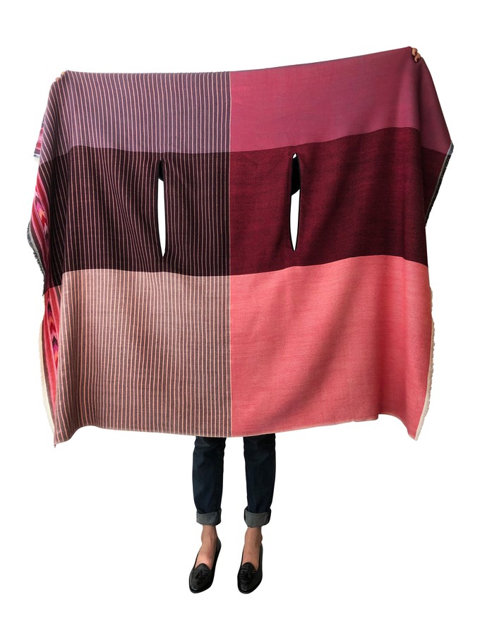 JULAHAS+ Light Wool Cape Fusion Red Plus from JULAHAS