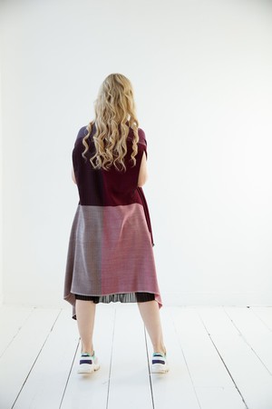 Light Wool Cape Fusion Plum from JULAHAS