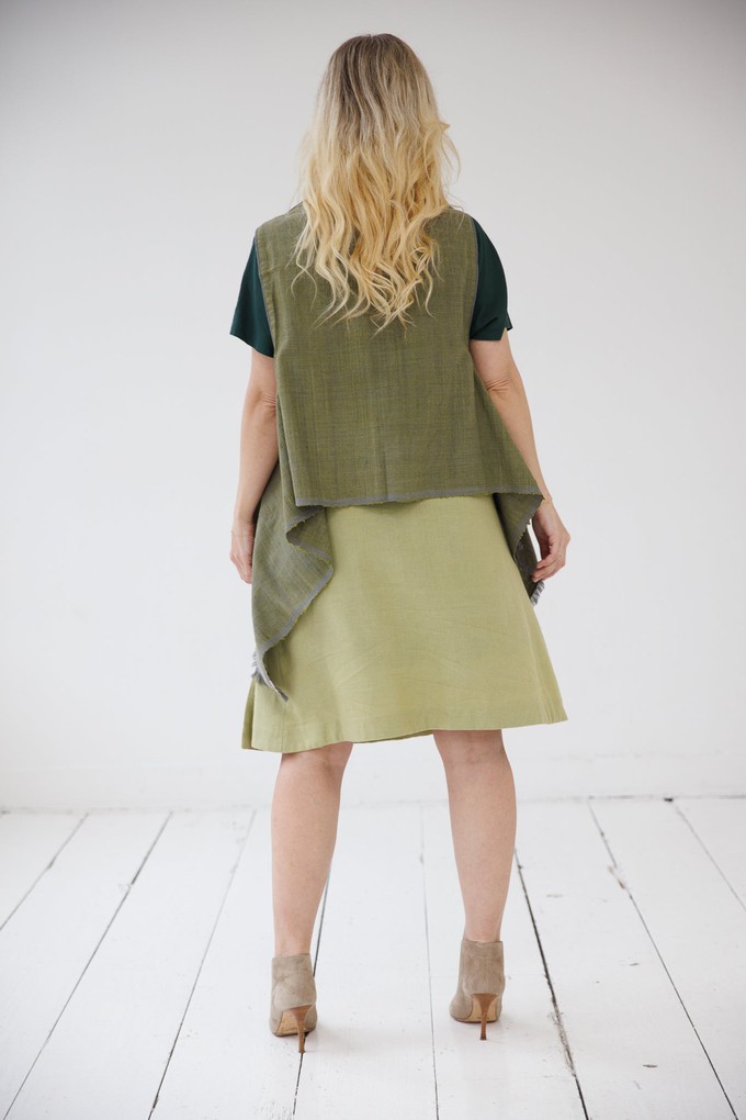 Wool Silk Cape Forest Pench from JULAHAS