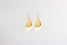 Majestic Mussel earrings gold plated via Julia Otilia