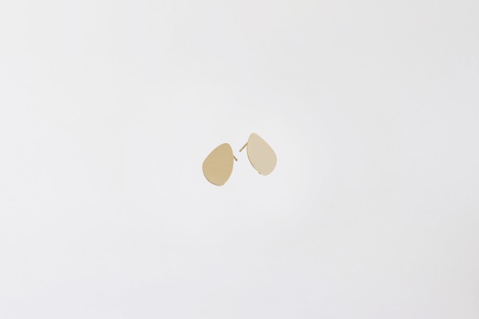 Singö earrings gold plated | matte from Julia Otilia