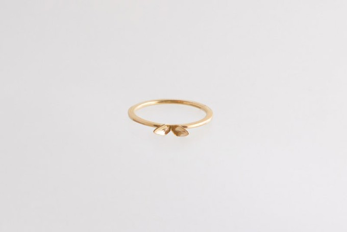 Sprout leaf ring gold plated SALE from Julia Otilia