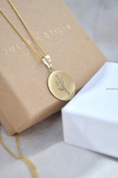 Serene Lavender necklace 45 cm solid gold van Julia Otilia