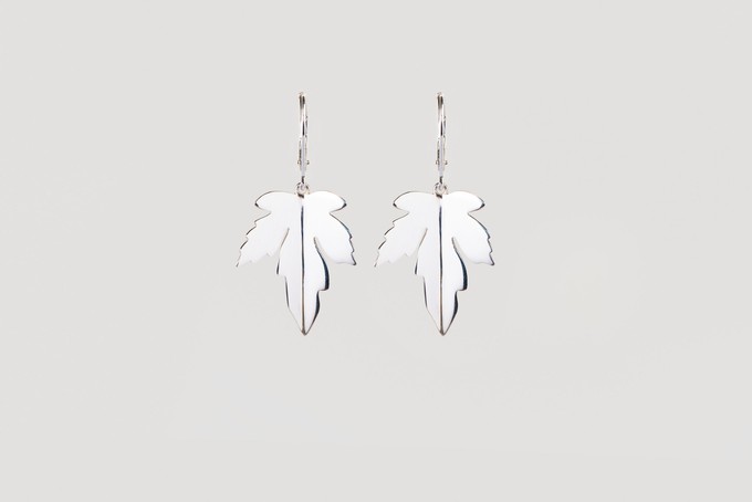 Dutch maple leaf earrings silver from Julia Otilia