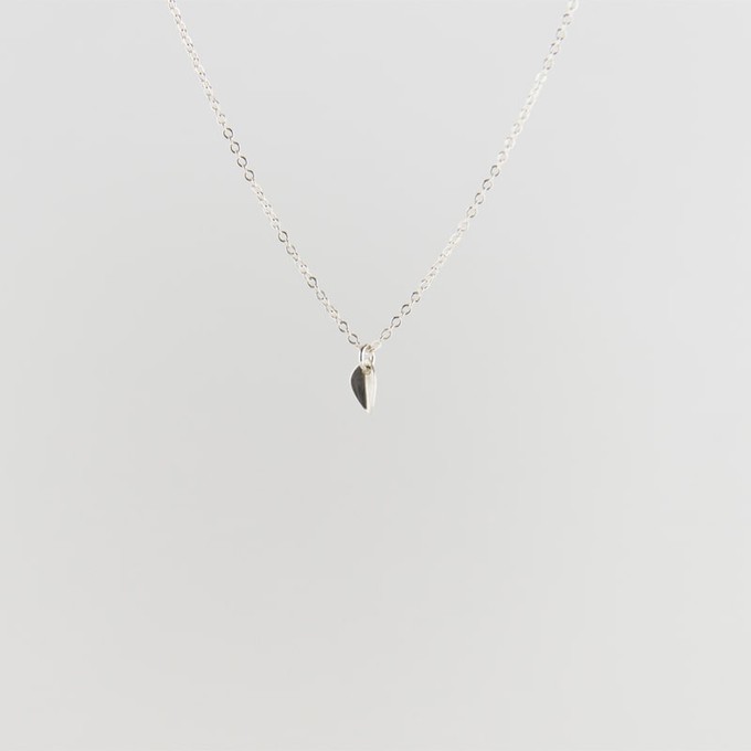 Mini leaf necklace silver from Julia Otilia
