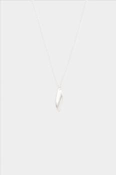 Swirling wind necklace silver van Julia Otilia