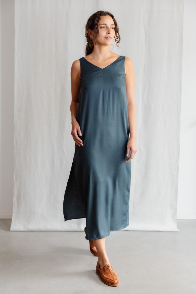 Modal Kleid Arohi Waldgrün from Jyoti - Fair Works