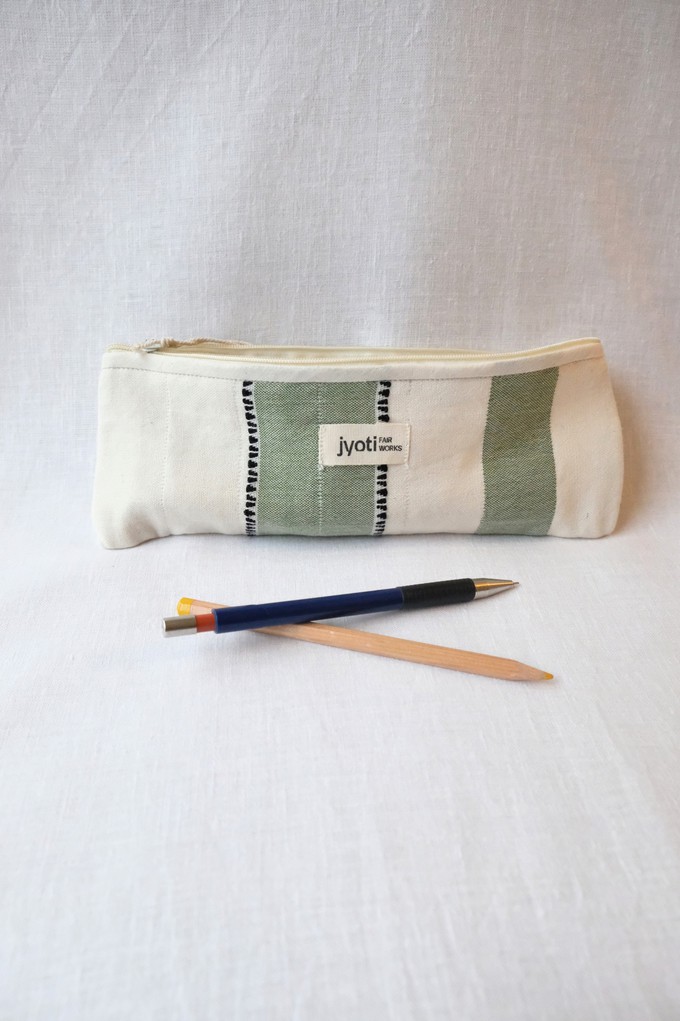 Cotton pencil case Qalamadaan weave pattern green from Jyoti - Fair Works