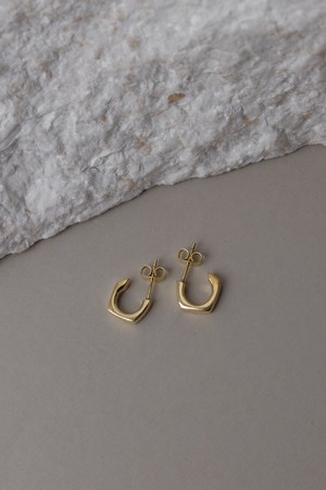 Maani brass stud earrings from Jyoti - Fair Works