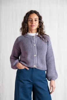 Baby-Alpaka Strickcardigan Betana Lila via Jyoti - Fair Works