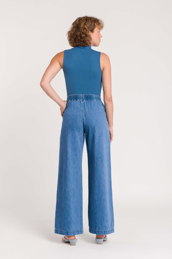 JACOBINA SLEEVELESS | DARK BLUE from Kings of Indigo