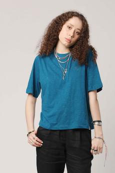 INGA Tee - GOTS Organic Cotton Teal Blue via KOMODO