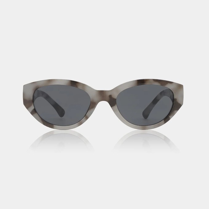 WINNIE - Cookie Dough Sunglasses by A.Kjaerbede from KOMODO