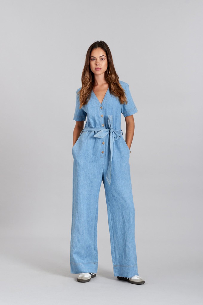 ELOUISE - Organic Cotton Jumpsuit Light Wash from KOMODO