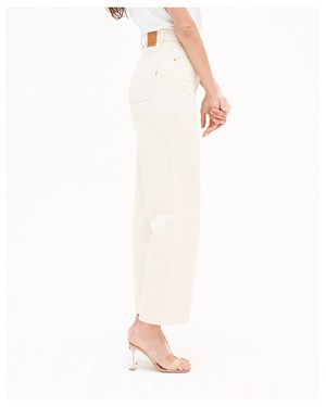 Bobbie undyed witte barrel jeans from Kuyichi